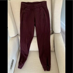 Lululemon athletica jogger pant